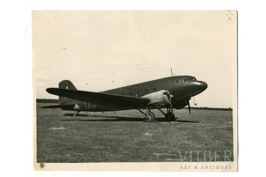 фотография, военный транспортный самолет LI-2, СССР, 40е годы 20-го века, 10,3x8 см
