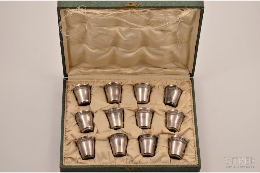 set of 12 beakers, silver, 950 standard, 98.6 g, gilding, h 4.2 cm, Charles Barrier, 1905-1923, Paris, France, in a box