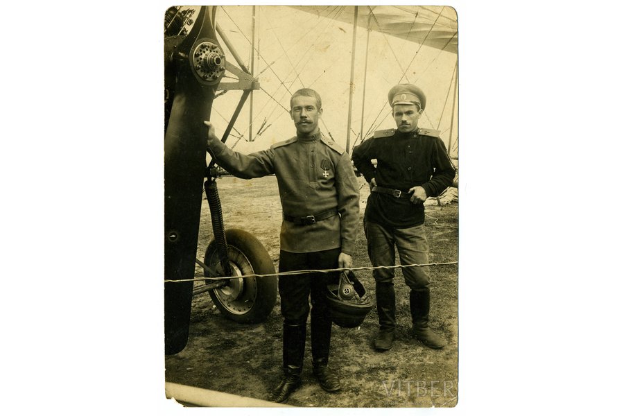 фотография, авиатор Л. Ефимов, награжденный Георгиевским крестом, Российская империя, начало 20-го века, 15,3x11,2 см