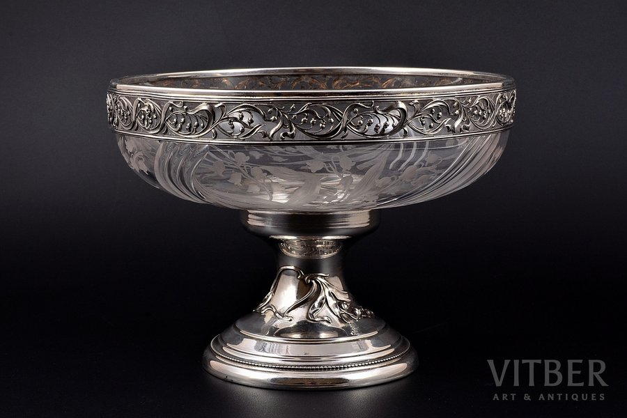 augļu trauks, sudrabs, ar stiklu, 950 prove, (izstrādājuma kopējais svars) 882.15, Ø - 20 cm, h - 14.6 cm cm, Gustave Veyrat, 1894-1911 g., Parīze, Francija