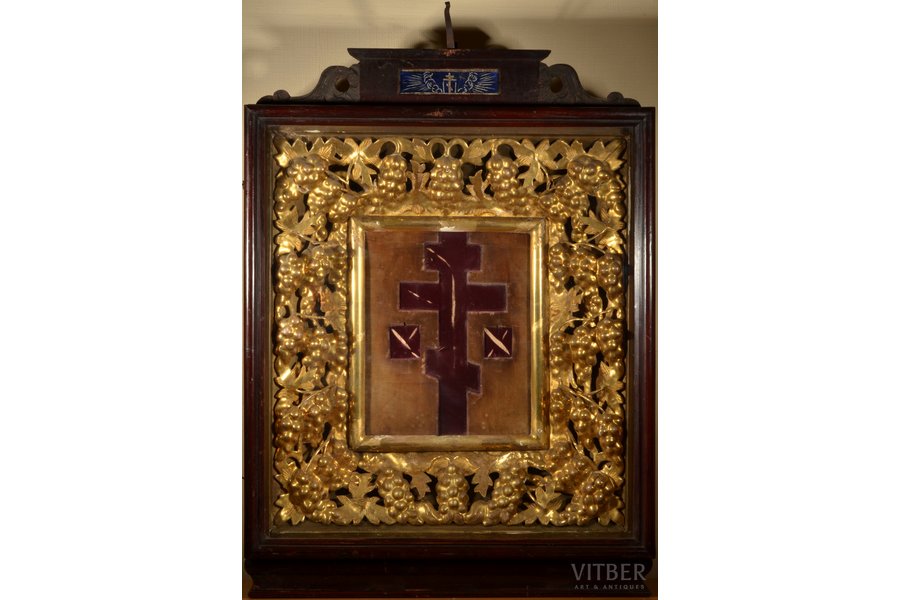 icon case, guilding, wood, Russia, 96 x 70 x 20 cm