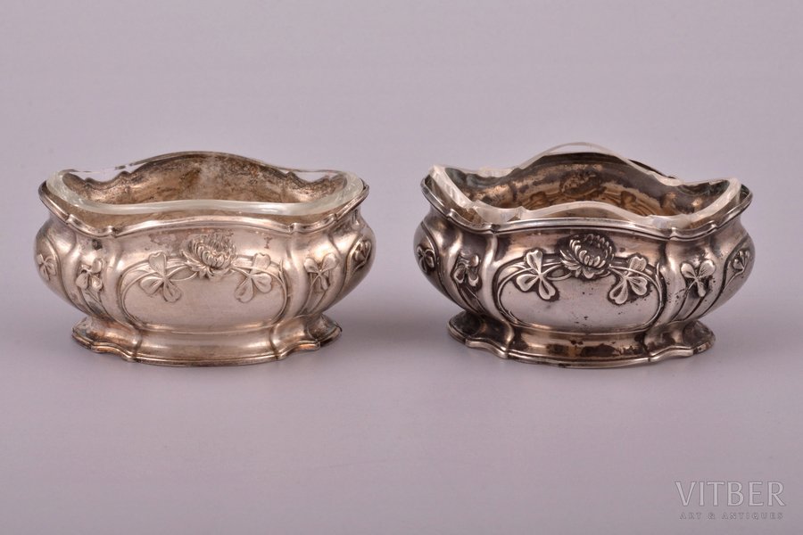pair of saltcellars, silver, 950 standard, silver weight 32.05, glass, 3.2 x 6.4 x 4.4 cm, France