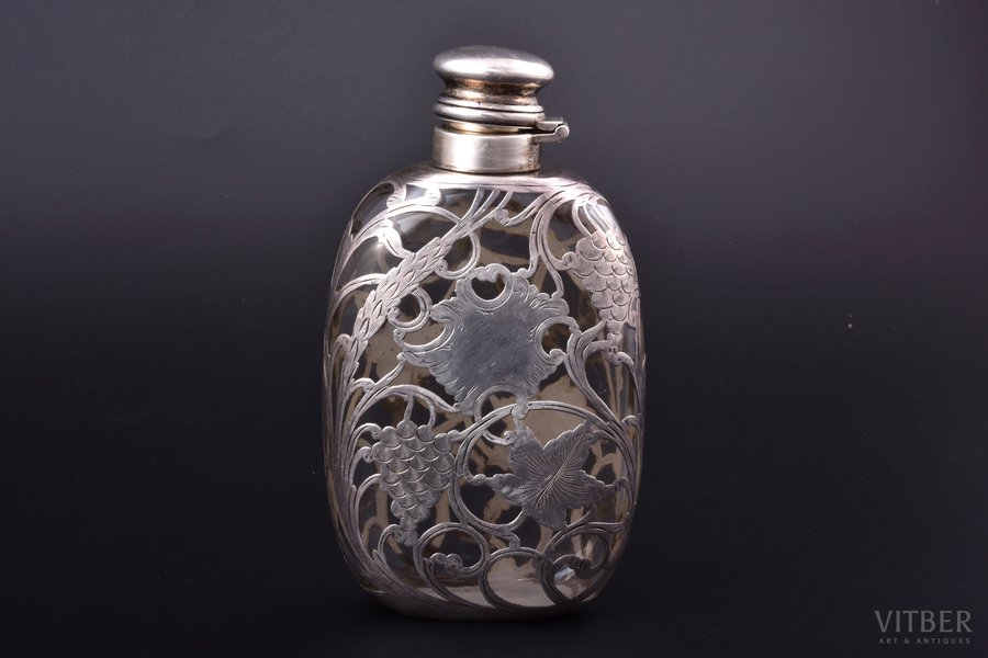 flask, silver, 925 standard, total weight of item 221.20, engraving, glass, h 13.6 cm