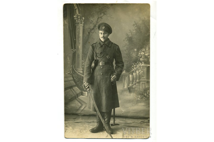 photography, soldier with sword, Russia, beginning of 20th cent., 14x9 cm