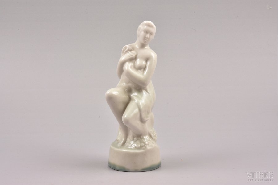 figurine, sitter, porcelain, Riga (Latvia), USSR, sculpture's work, molder - Martins Zaurs, the 50ies of 20th cent., 14 cm, 20/50 sample