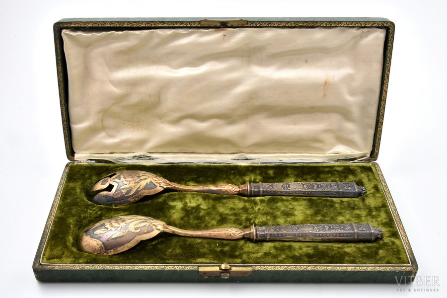 salad serving set of 2 items, silver, 950 standard, total weight of items 204.70, gilding, metal, 26.5 / 26.7 cm, France, in a box