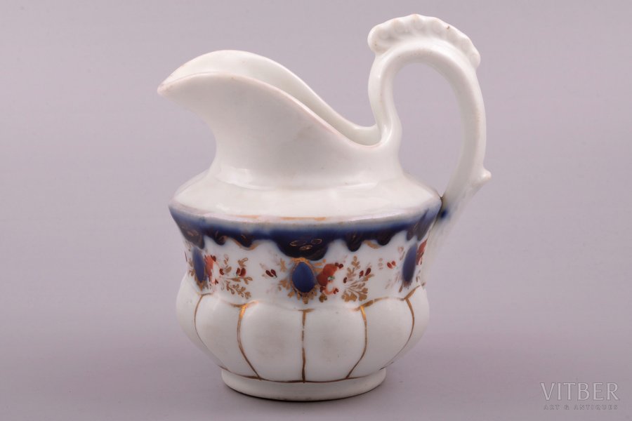 cream jug, porcelain, M.S. Kuznetsov manufactory, Russia, h 12.8 cm