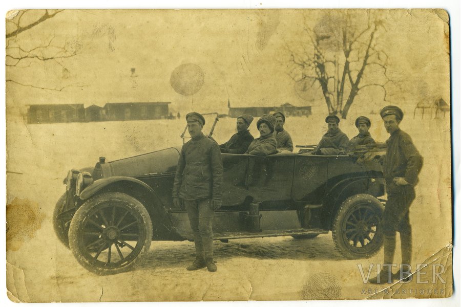 fotogrāfija, vieglā automāšīna ar kareivjiem, Krievijas impērija, 20. gs. sākums, 13,8x9 cm