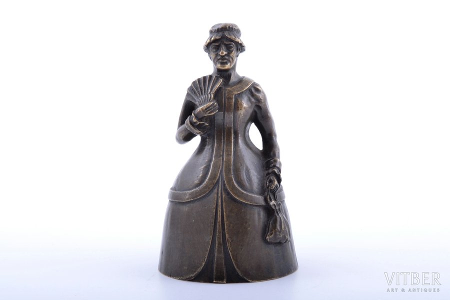 zvaniņš sievietes formā, bronza, 10 cm, svars 315.65 g.