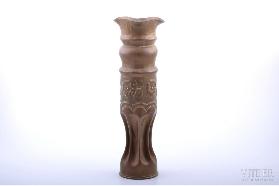ваза, из гильзы, Первая Мировая война, h 33.8 см, две небольшие трещины у горлышка