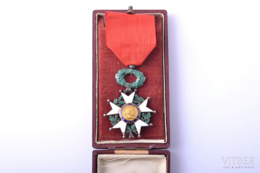National Order of the Legion of Honour, silver, enamel, France, 59 x 40.5 mm, in a box, enamel defects