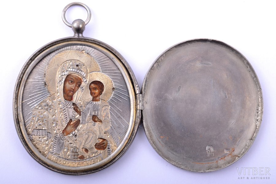 medallion, the Iveron Mother of God, painting on metal, silver, guilding, engraving, 84 standard, Russia, 1870, 5.6 x 4.6 x 0.6 cm, total weight of item 33 g