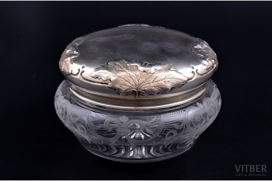 case, silver, 950 standard, weight of silver lid 146.55, gilding, glass, Ø 12.5 cm, h 8.7 cm, France