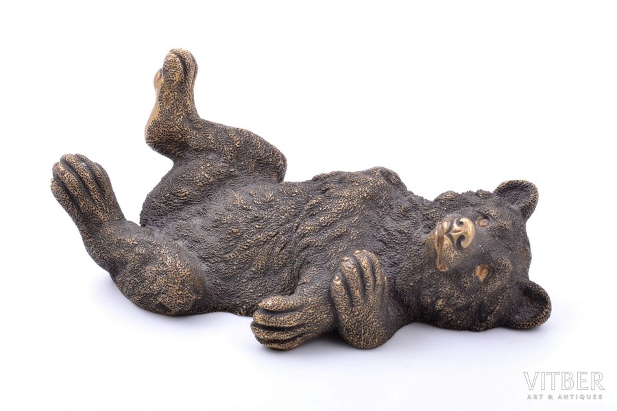 press paper, "Bear", by motives of N. Liberikh, 14.3 x 6.9 x 5.6 cm, weight 850.45 g., Russia, the 19th cent.