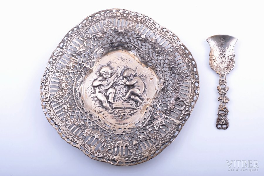 decorative plate with spoon, silver, 830 standart, total weight of items 176.25g, Finland, plate 16.5 x 16.5 cm, spoon 10 cm