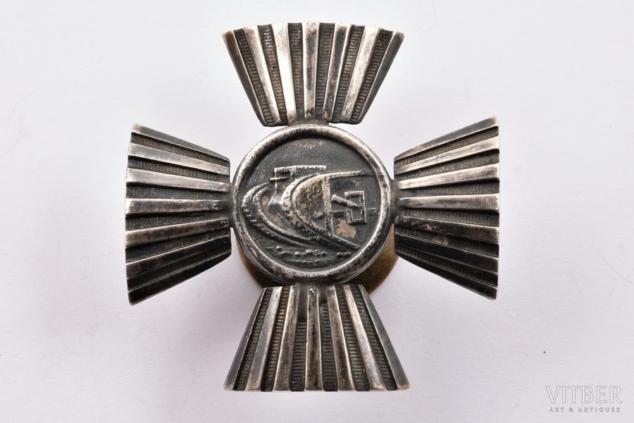 знак, Авто-танковый полк (1-й тип), серебро, Латвия, 20е годы 20го века, 46 x 46 мм