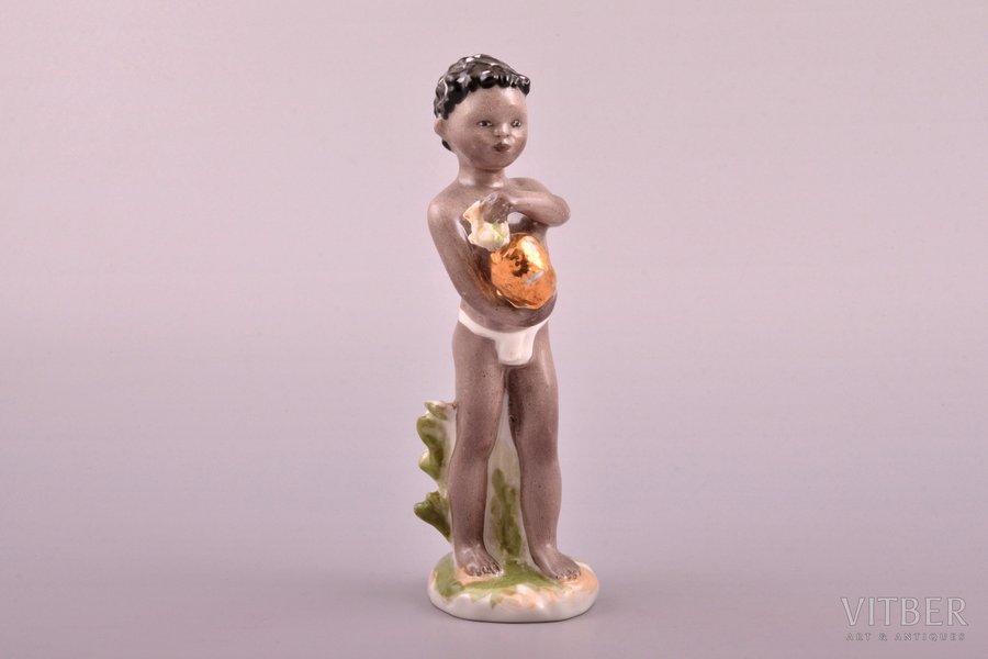 figurine, Black boy with pinea...