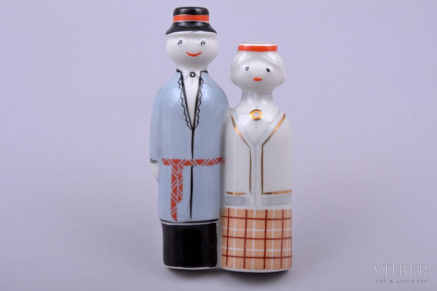 figurine, Couple in Latvian traditional costumes, porcelain, Riga (Latvia), USSR, Riga porcelain factory, 1948-1970, 13 x 7.1 x 1.8 cm, first grade