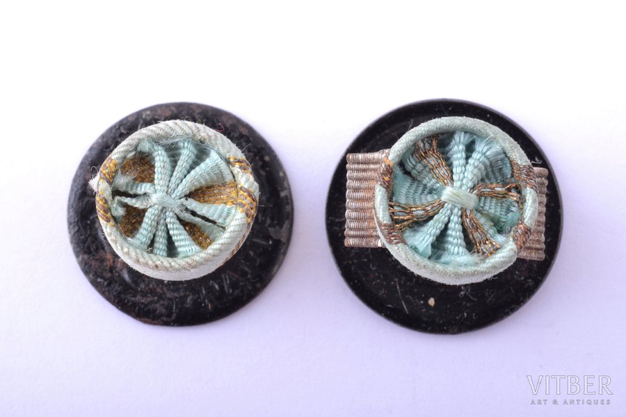 комплект из 2 миниатюрных знаков для ношения в петлице, Орден Трёх Звёзд, 3-я степень, 4-я степень, Латвия, 20е-30е годы 20го века, Ø 10.5 мм