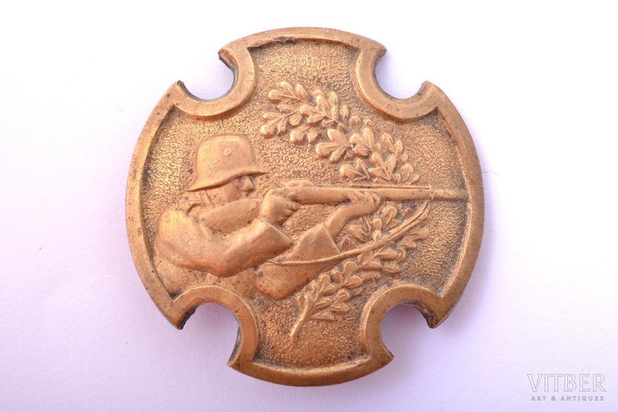 badge, Army expert-shooter (rifle shooting), Latvia, 20-30ies of 20th cent., 31.5 x 31.4 mm