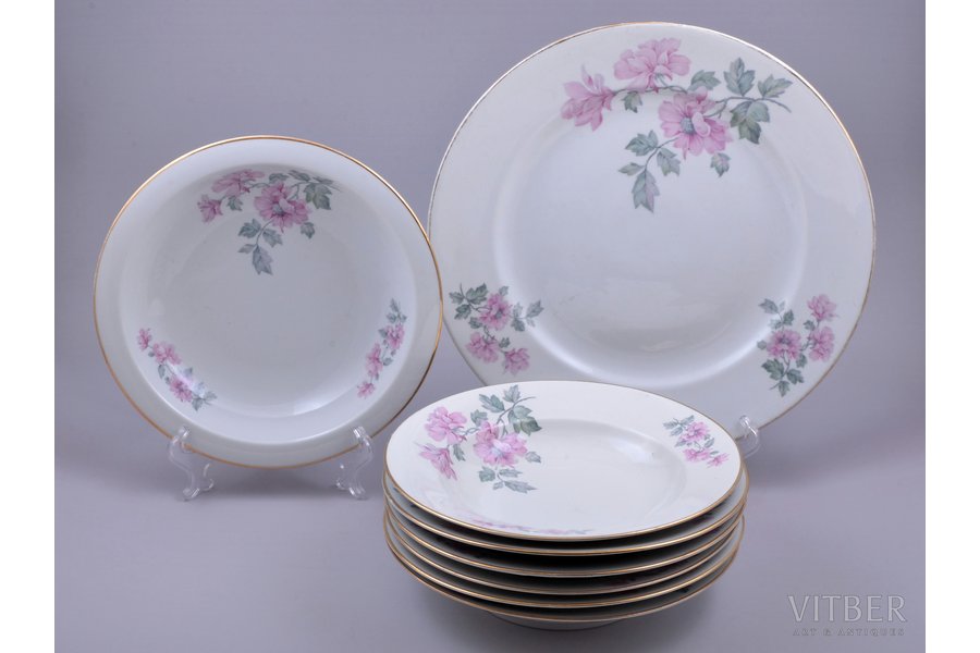 set of 8 plates: 6 soup plates, 1 serving plate, 1 salad bowl, porcelain, M.S. Kuznetsov manufactory, hand-painted, Riga (Latvia), 1934-1940, Ø 32.3 / 24.7 / 24.2 cm, marked P.B.