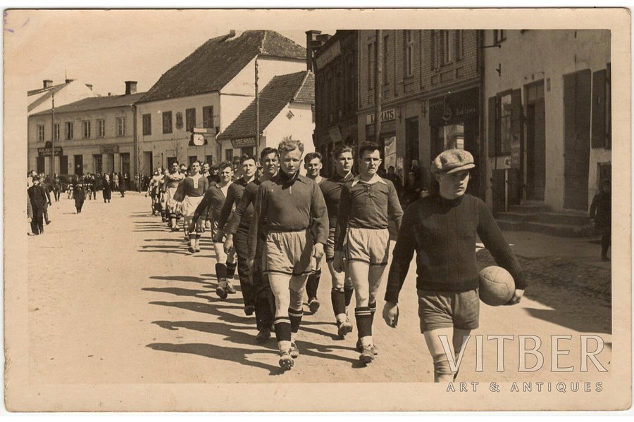 photography, football players, Latvia, 20-30ties of 20th cent., 8.8 x 13.7 cm