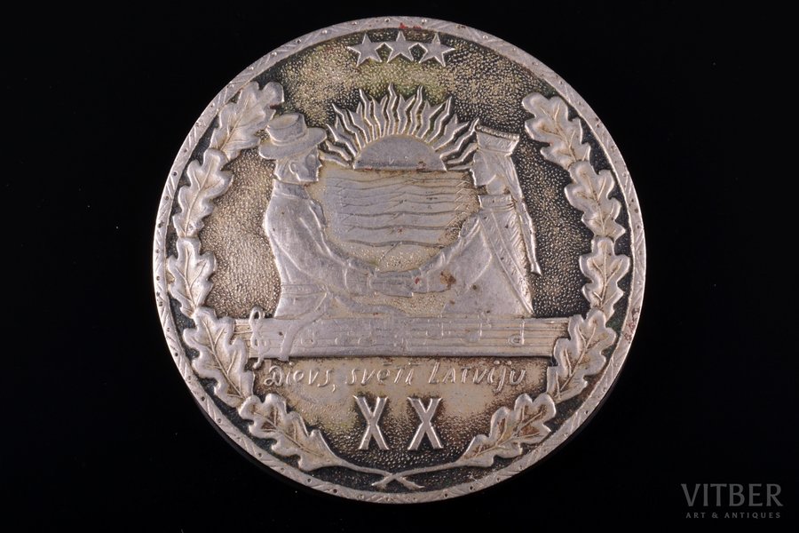 сакта, "Гимн Латвии", серебро, 9.75 г., размер изделия Ø 3.7 см, Латвия, сломана игла