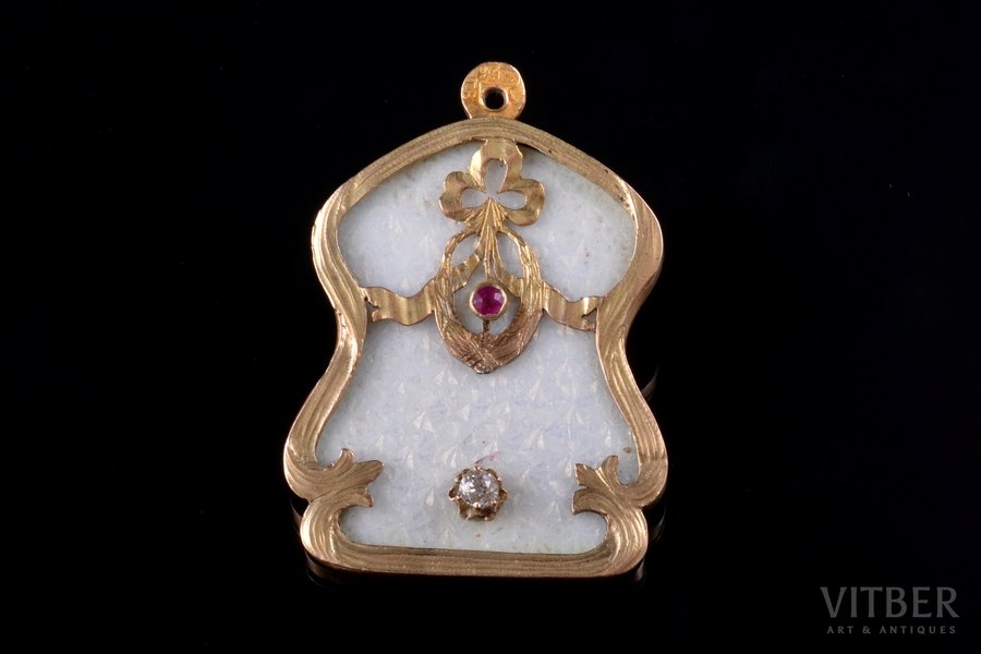 a pendant, gold, 56 standard, 12.26 g., the item's dimensions 3.9 x 2.85 cm, diamonds, ~0.1 ct, 1908-1917, Odessa, Russia