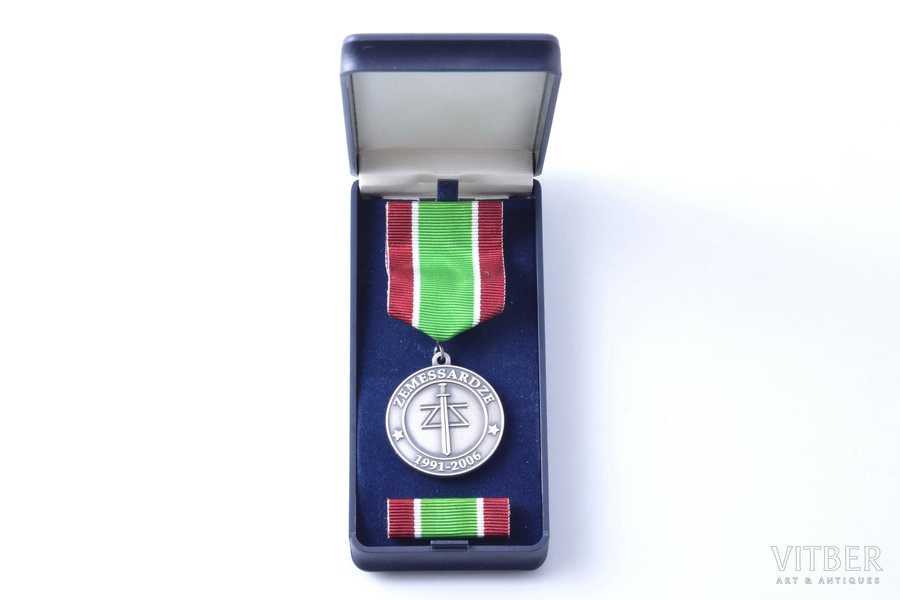 медаль, Zemessardze (Ополчение), 15 лет, Латвия, 2006 г., 36 x 32 мм, в коробке