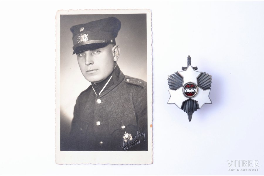 знак, фотография, 1-й Лиепайский пехотный полк, серебро, Латвия, 20е-30е годы 20го века, 56.6 x 38.3 мм