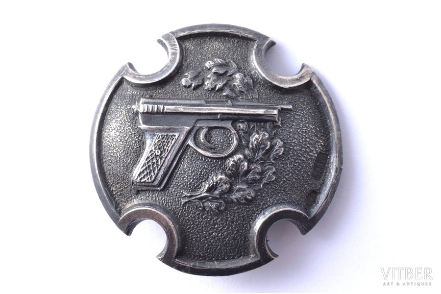 badge, Army expert-shooter (gun shooting), silver, 875 standard, Latvia, 20-30ies of 20th cent., 31.4 x 31.2 mm, workshop of O. Pērkons, A. Kocejevs