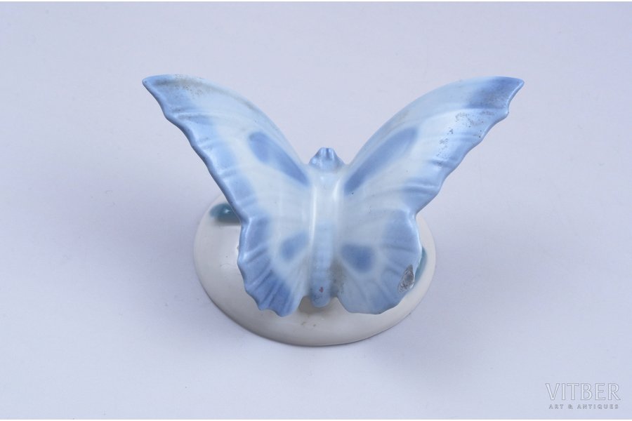 figurine, Butterfly, porcelain, Riga (Latvia), USSR, Riga porcelain factory, the 50ies of 20th cent., h 5 cm, defect on the right wing