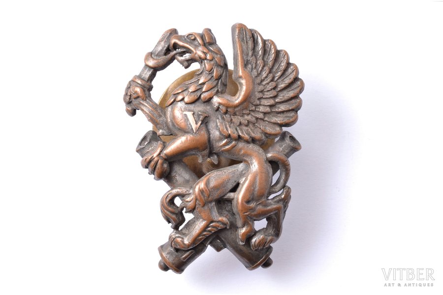 badge, Vidzeme artillery regiment, gold, bronze, Latvia, 20-30ies of 20th cent., 51.4 x 37.5 mm