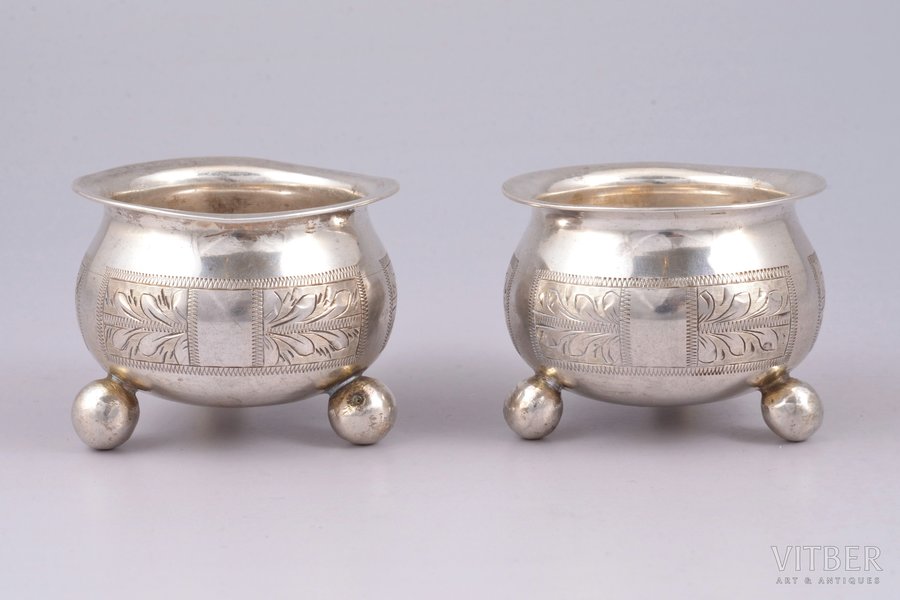 pair of saltcellars, silver, 84 standard, total weight of items 73.75, engraving, Ø 5 cm, 1882, Moscow, Russia