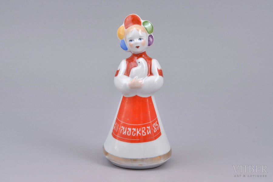 figurine, Festival '85, porcelain, Riga (Latvia), Riga porcelain factory, the 80ies of 20th cent., 12.5 cm