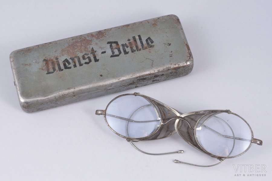 brilles, Dienst-Brille, Trešais Reihs, Vācija, 20 gs. 30-40tie gadi, futlārī