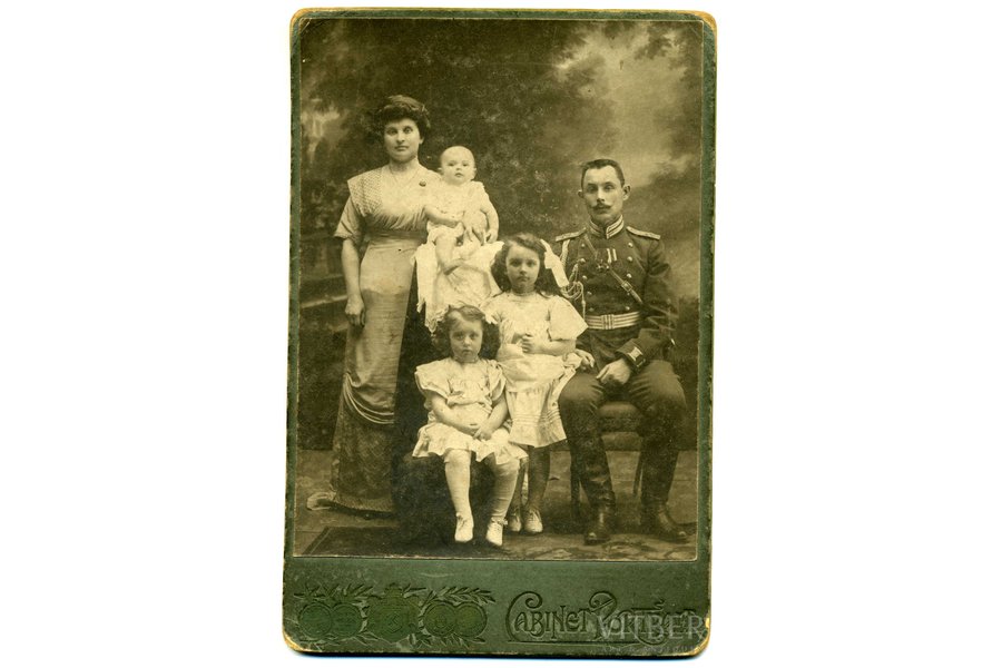 photography, on cardboard, officer with family, Russia, beginning of 20th cent., 13,7x10,1 cm