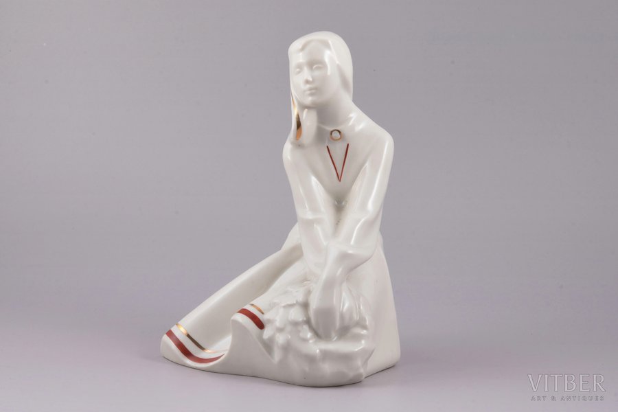 figurine, Ligo, porcelain, Riga (Latvia), USSR, Riga porcelain factory, molder - Rimma Pancehovskaya, 1947-1970, 18.5 cm