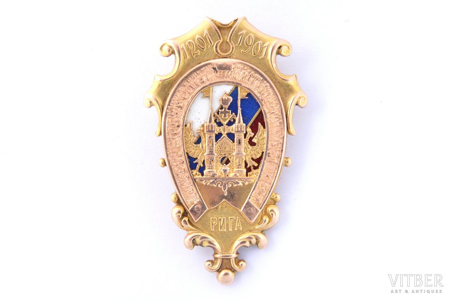 badge, Riga Trotting Society, 700th Anniversary of Riga (1201-1901), gold, enamel, Russia, beginning of 20th cent., 41 x 25 mm, 11.35 g, pin is not original
