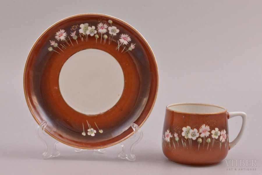tea pair, porcelain, Gardner porcelain factory, hand-painted, Russia, the end of the 19th century, h (cup) 5.7 cm, Ø (saucer) 14.6 cm