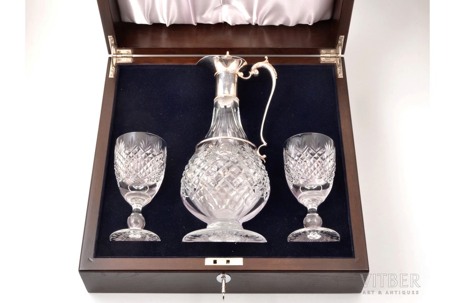 set of carafe and 2 wine glasses, silver, 925 standart, crystal, 1999-2000, Great Britain, h (carafe) 32 cm, h (wine glass) 15.3 cm, in a box, with key; total weight with box 8.95 kg