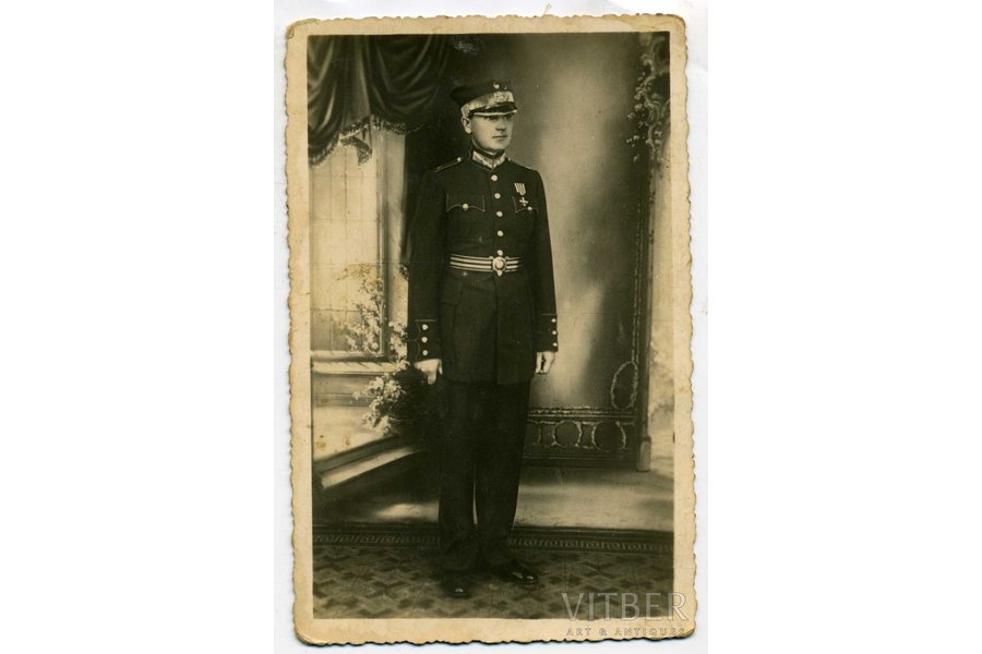 фотография, кавалер ордена Лачплесиса, Латвия, 20-30е годы 20-го века, 13,8x8,8 см