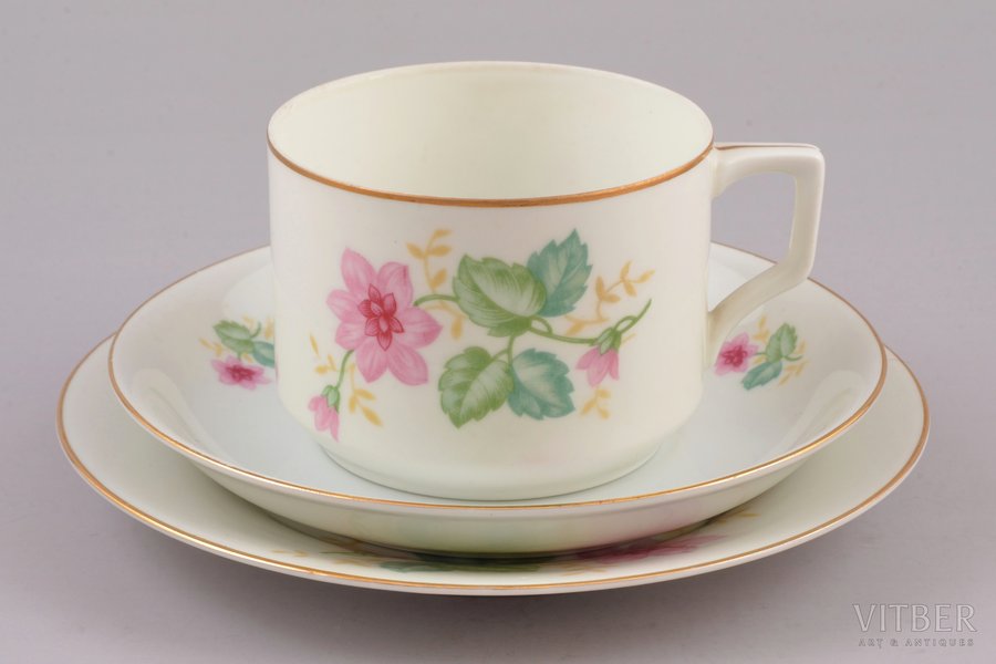 tea trio, porcelain, M.S. Kuznetsov manufactory, Riga (Latvia), 1937-1940, h (cup) 6 cm, Ø (saucers) 14.4 / 16.1 cm, third grade