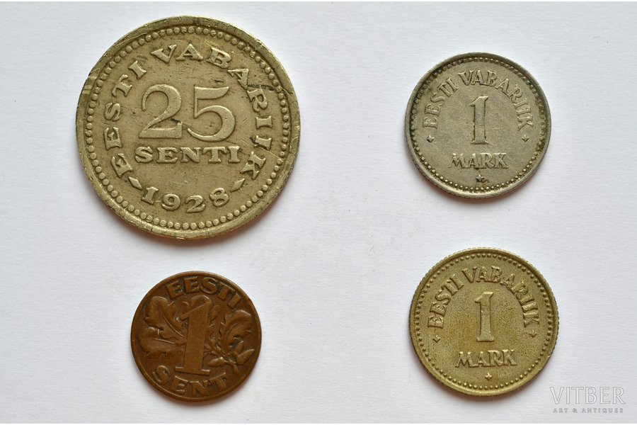 комплект, 4 монеты: 1 марка (1922), 1 марка (1924), 25 сентов (1928, TK), 1 сент (1929), Эстония
