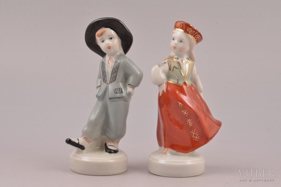 figurine, Folk dance (couple),...