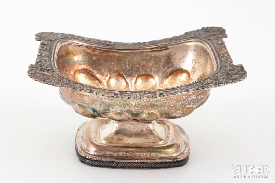 saltcellar, silver, 84 standard, 58.90 g, 9.1 x 7.3 cm, h 4.5 cm, by Yefim Sidorov, 1833?, St. Petersburg, Russia, the base of leg was repaired