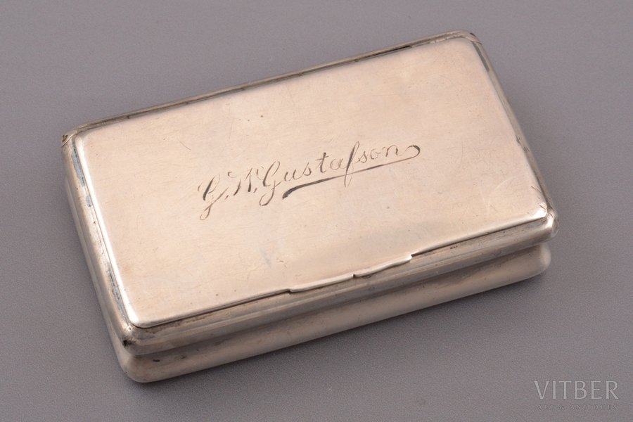 snuff-box, silver, 85 g, 7.9 x 4.7 x 1.9 cm, Sweden
