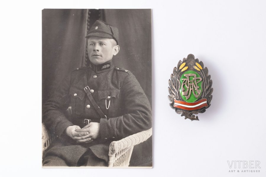 badge, a photo, Rēzekne District regiment of Defenders ("Aizsargi"), Latvia, 20-30ies of 20th cent., 52.3 x 35 mm