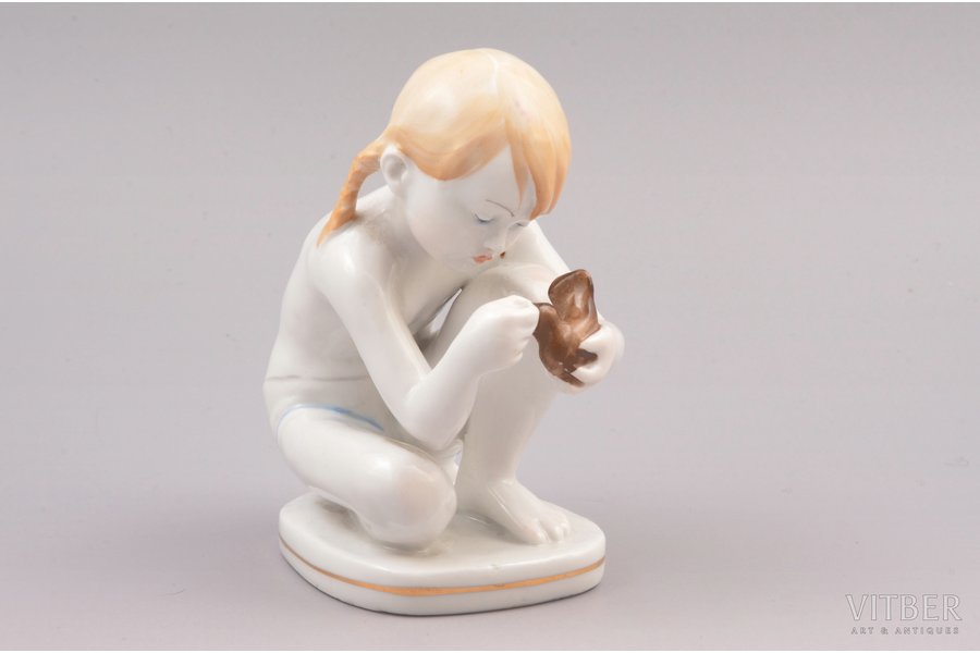 figurine, A Young Sculptor, porcelain, USSR, LFZ - Lomonosov porcelain factory, molder - Galina Stolbova, the 50ies of 20th cent., 12.3 cm, third grade