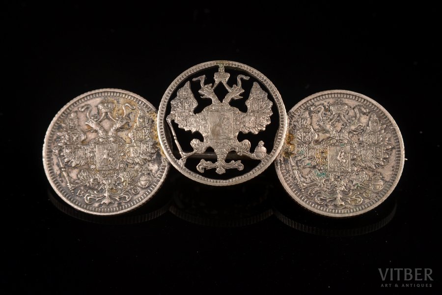 broša, no 15 kapeiku monētām (1915. g.), sudrabs, 8.10 g., izstrādājuma izmērs 5.5 x 2.4 cm, Krievijas impērija
